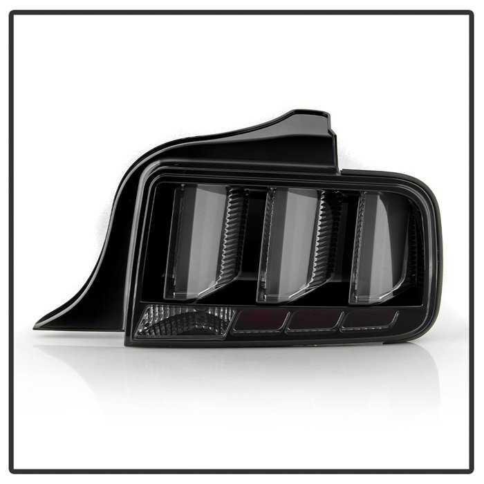 Ford Mustang 2005-2009 (White Light Bar) LED Tail Lights – Smoke