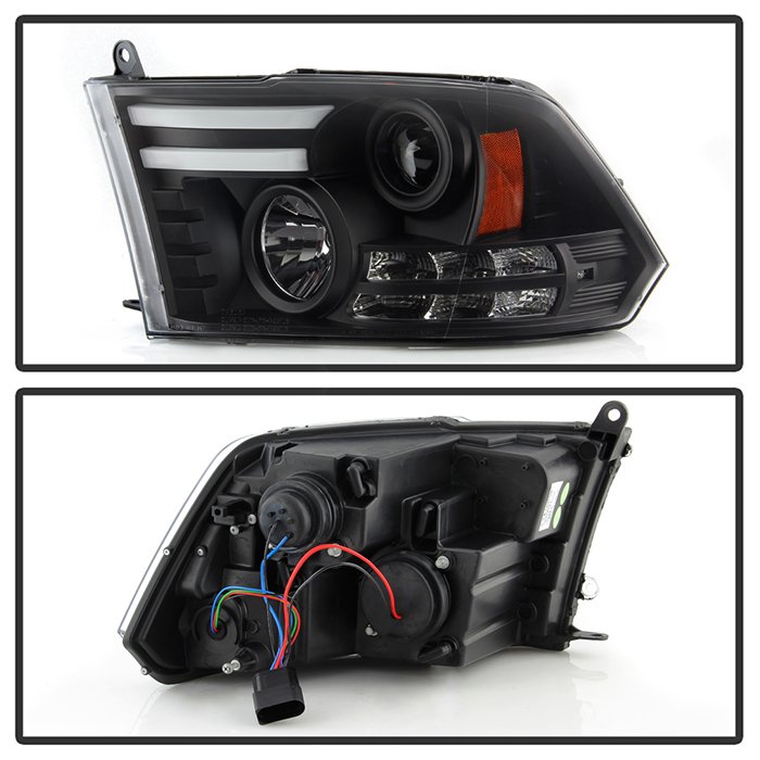 Dodge Ram 1500 13-18 / Ram 2500/3500 13-19 Projector Headlights (Not compatible on models w/ Factory Dual Lamp/Quad Lamp Headlights)